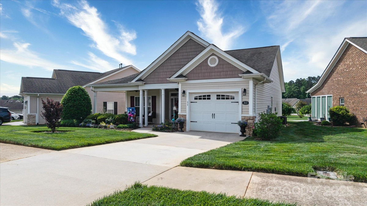 313 Garner Dr Salisbury, NC 28146