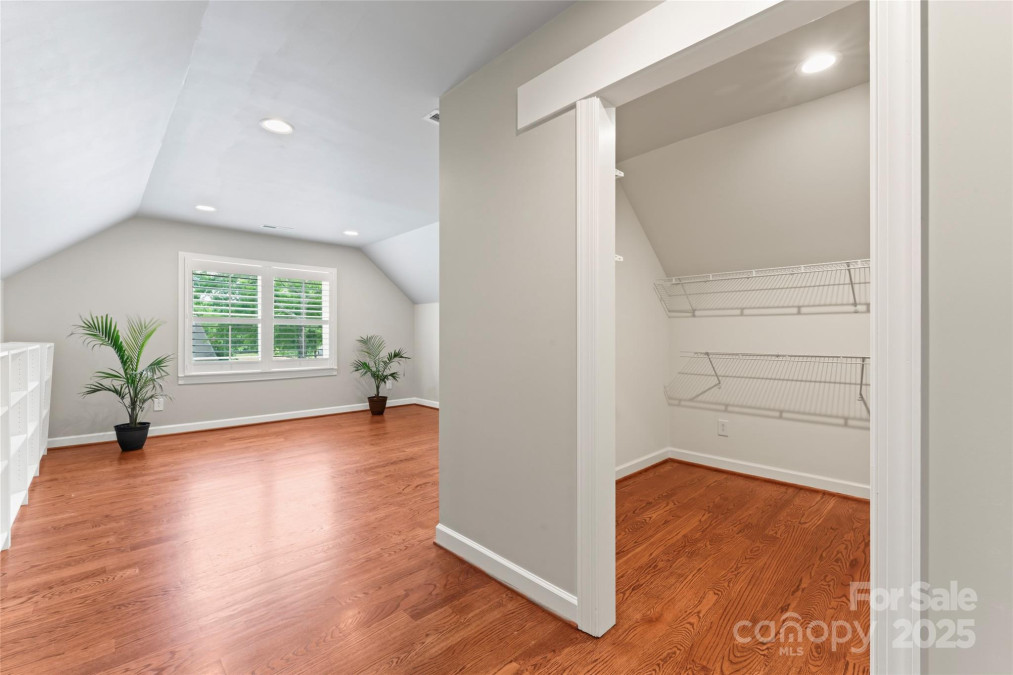 1226 Flint Ct Matthews, NC 28104