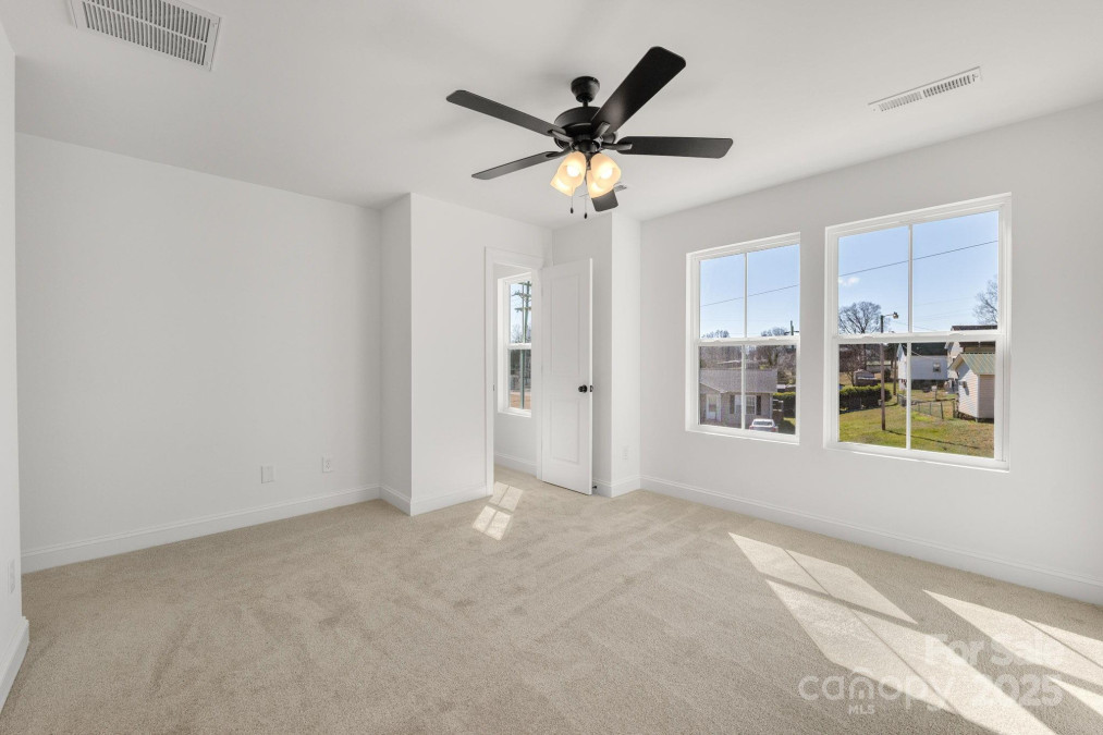 219 Rice St Landis, NC 28088