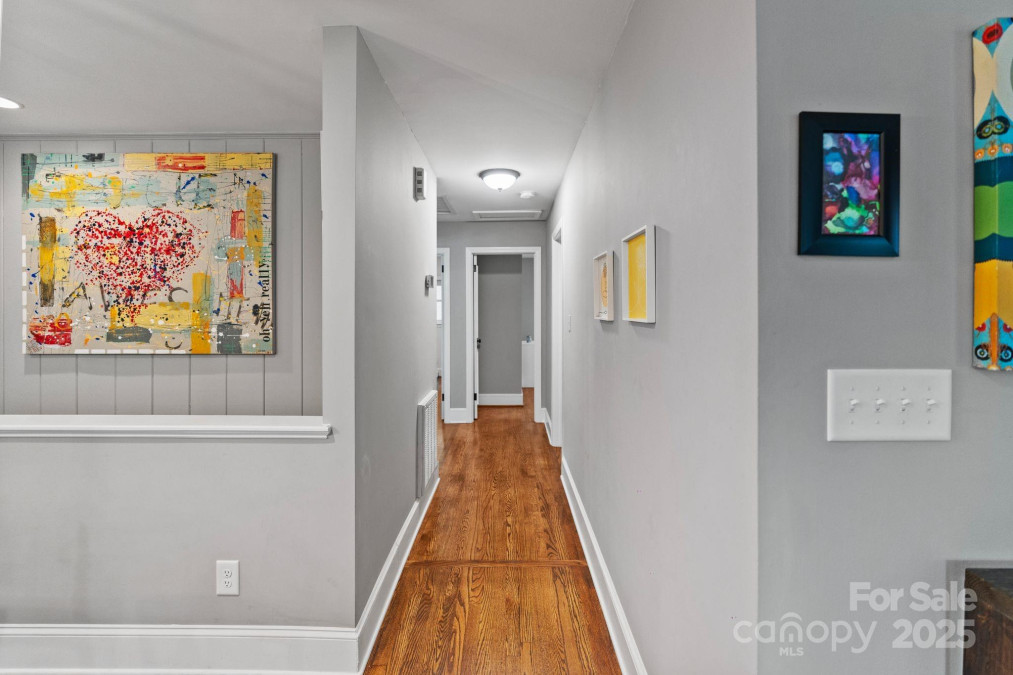 6126 Netherwood Dr Charlotte, NC 28210