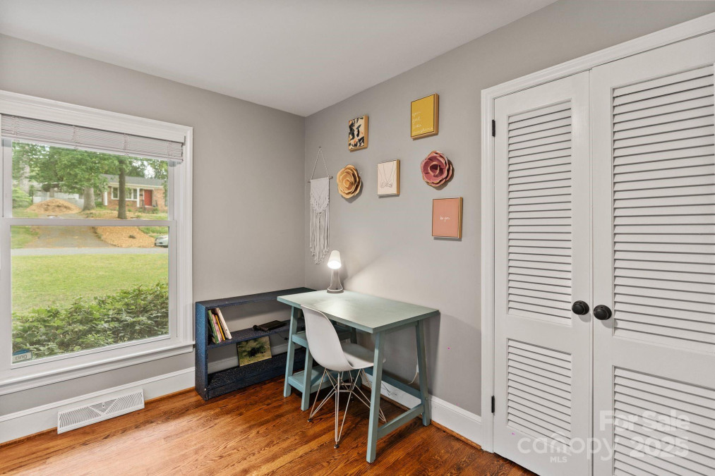 6126 Netherwood Dr Charlotte, NC 28210
