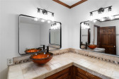 15 Elmwood Ln Asheville, NC 28803