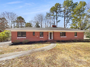 414 Wylie St Lancaster, SC 29720