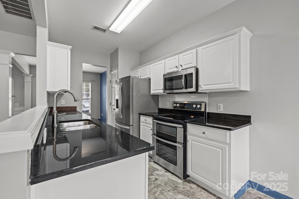 11712 Huxley Rd Charlotte, NC 28277
