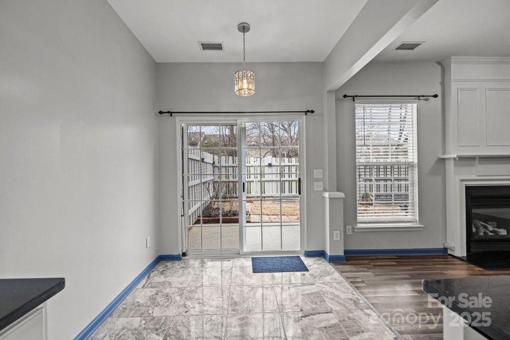 11712 Huxley Rd Charlotte, NC 28277