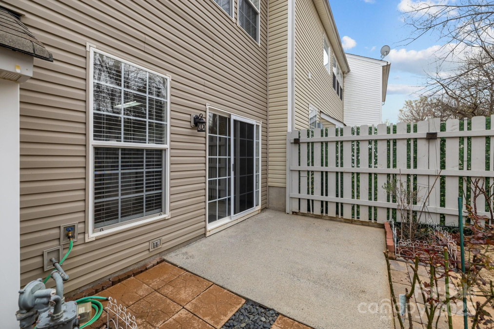 11712 Huxley Rd Charlotte, NC 28277