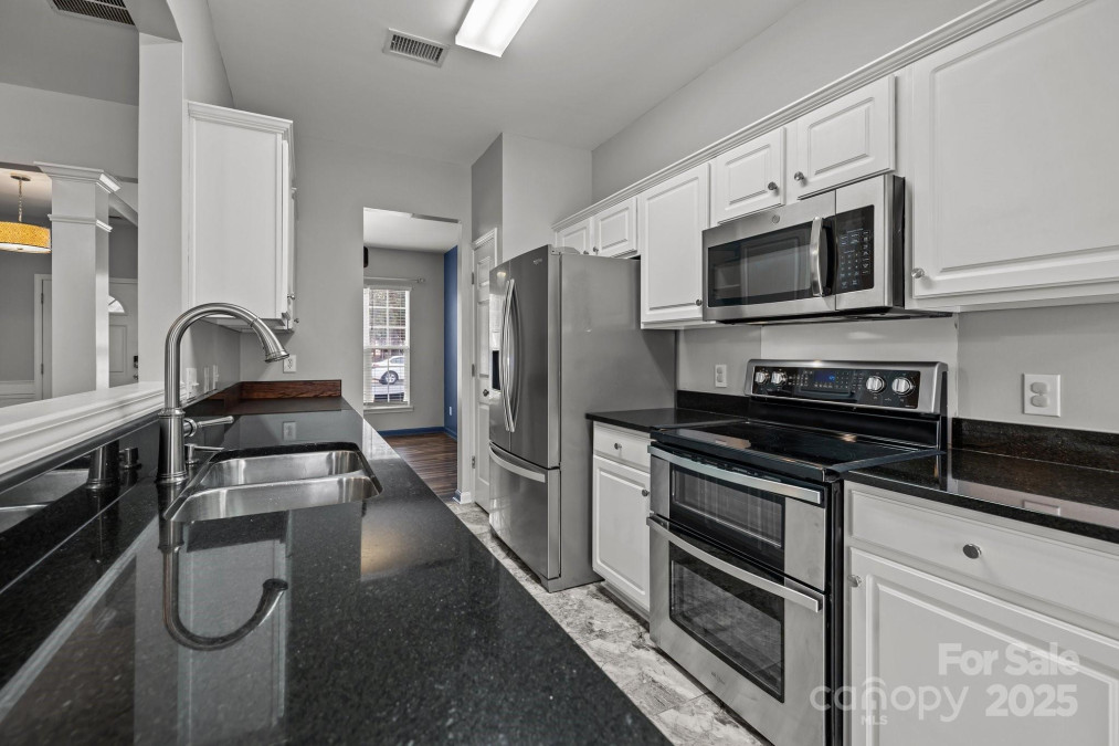 11712 Huxley Rd Charlotte, NC 28277