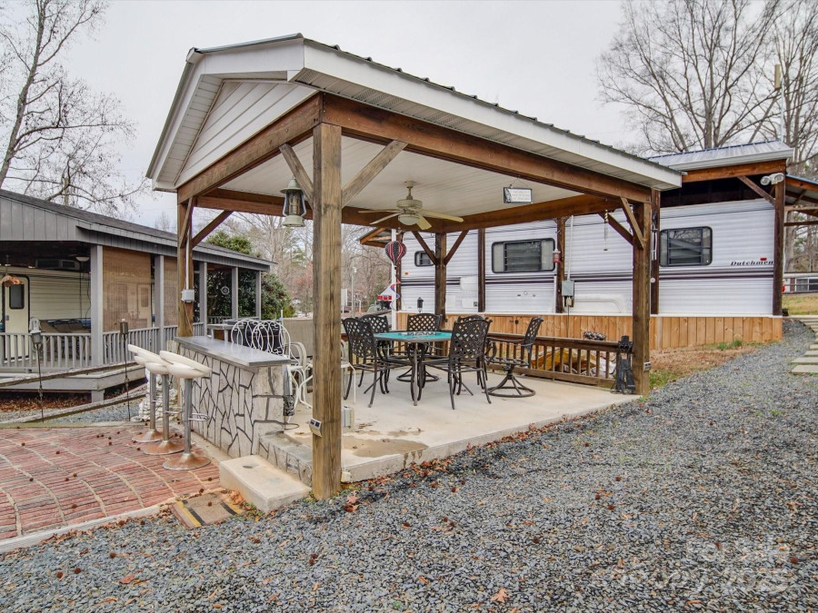 171 Holly Harbor Trl Mount Gilead, NC 27306