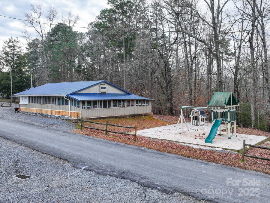171 Holly Harbor Trl Mount Gilead, NC 27306