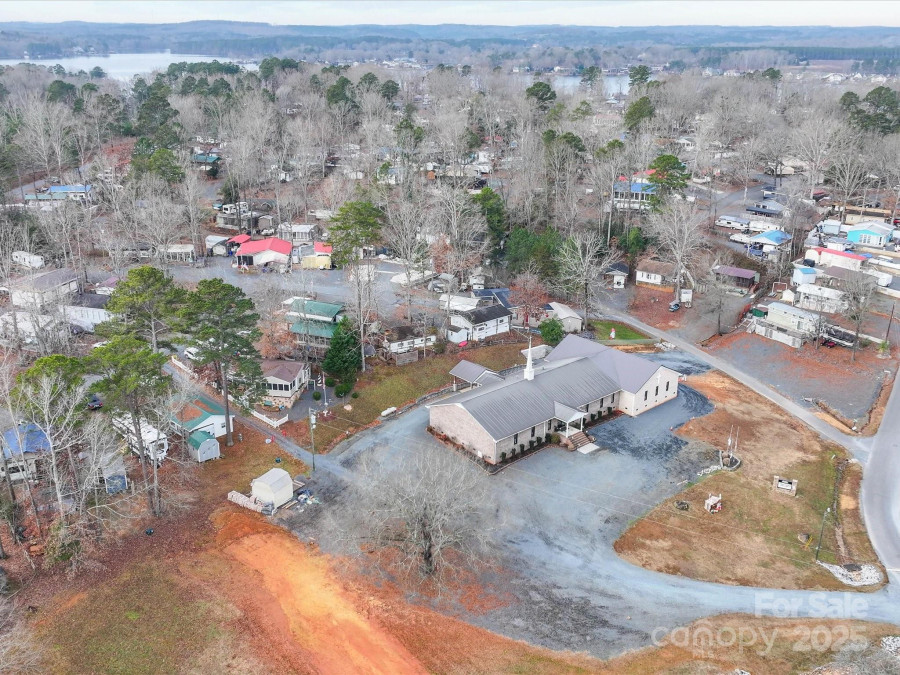 171 Holly Harbor Trl Mount Gilead, NC 27306