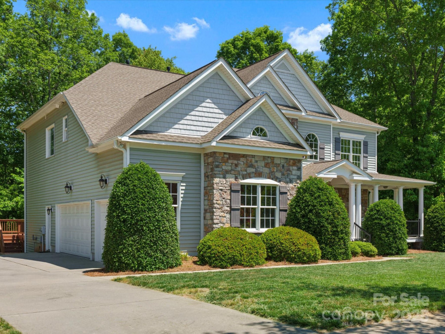 1708 Meadow Crest Ct Matthews, NC 28104