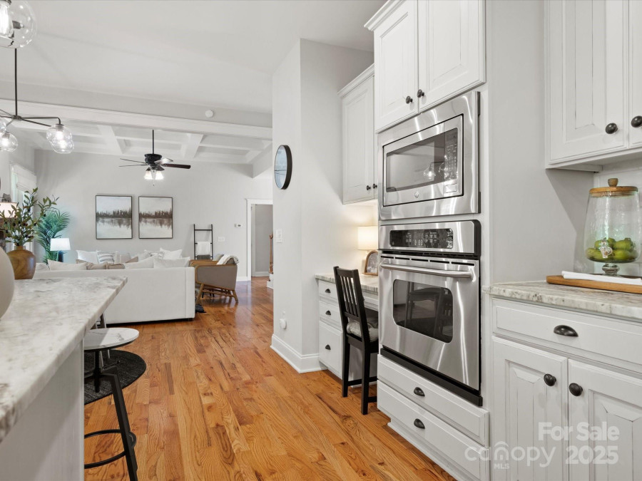 1708 Meadow Crest Ct Matthews, NC 28104