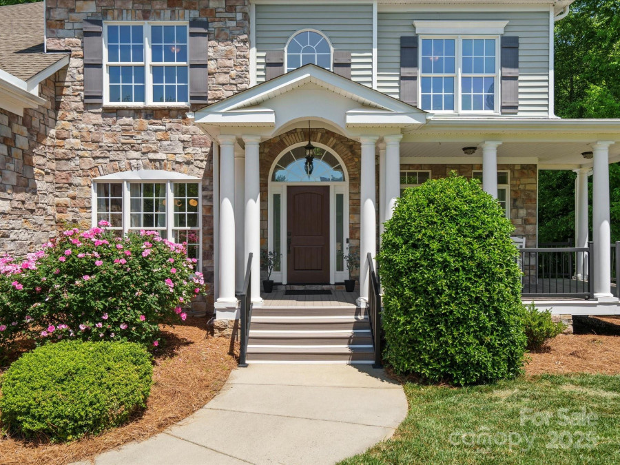 1708 Meadow Crest Ct Matthews, NC 28104