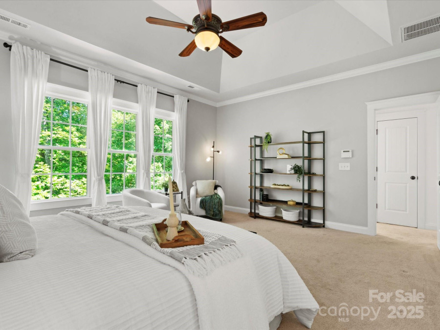 1708 Meadow Crest Ct Matthews, NC 28104