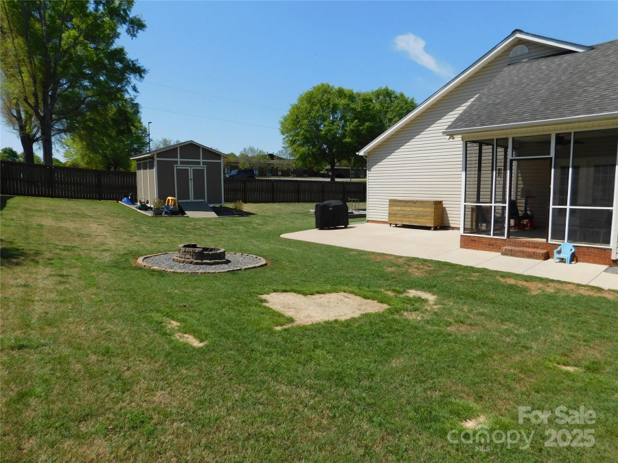 101 Brookview Dr Shelby, NC 28152