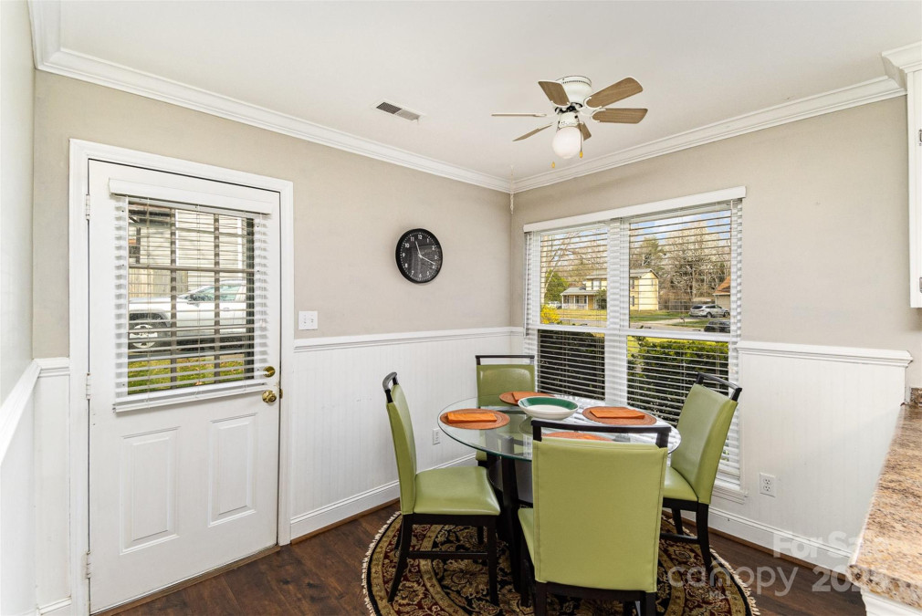 7305 Park Vista Cir Charlotte, NC 28226
