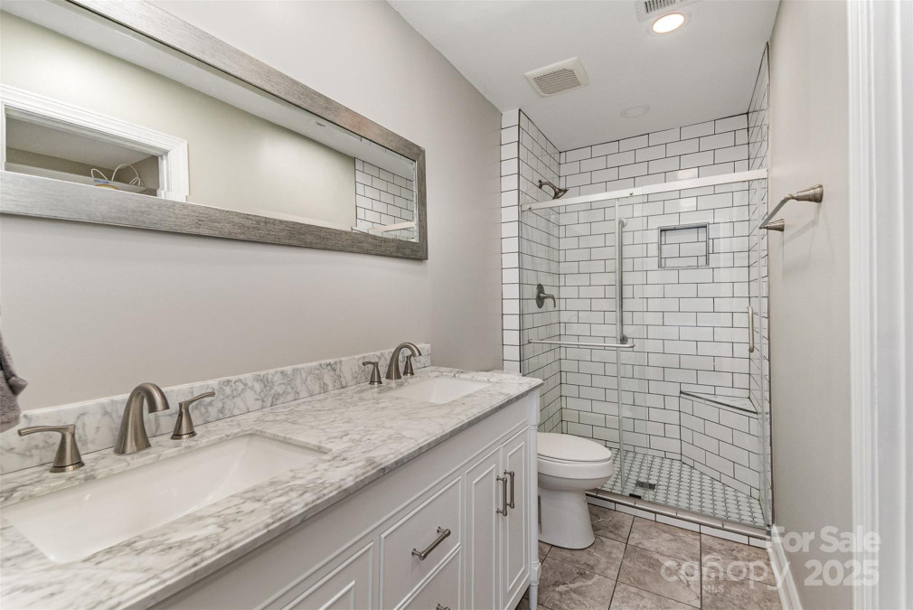 7305 Park Vista Cir Charlotte, NC 28226