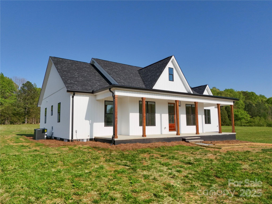 2355 Emanuel Church Rd Rockwell, NC 28138