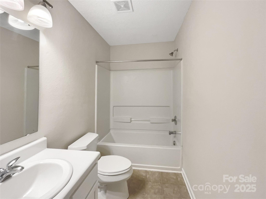 1326 Dunmore Ct Clover, SC 29710