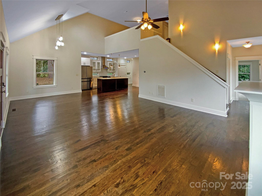 2927 Clemson Ave Charlotte, NC 28205