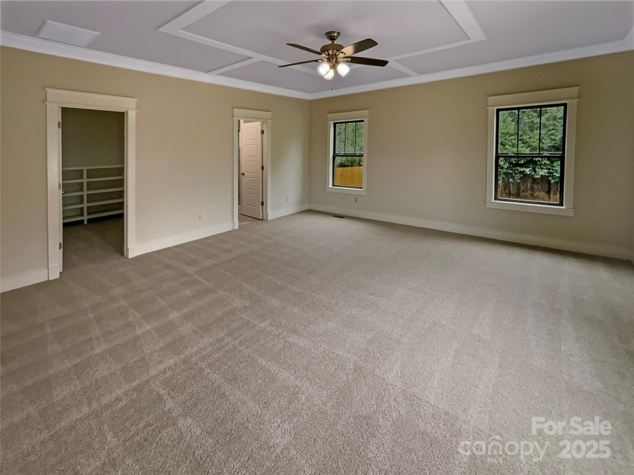 2927 Clemson Ave Charlotte, NC 28205