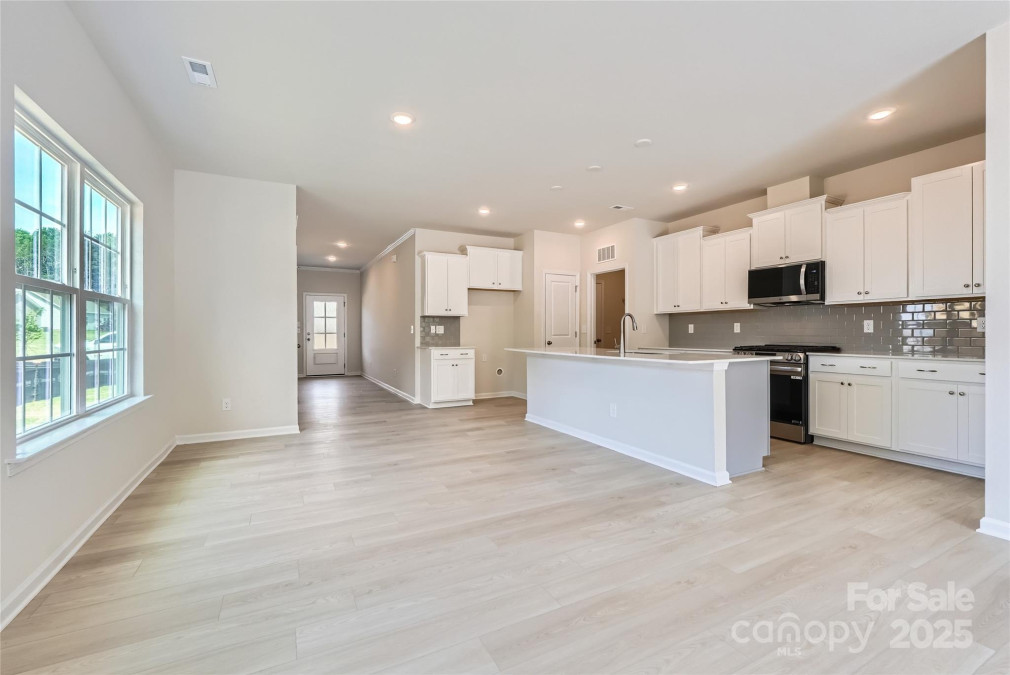 4465 Dusty Orchard Rd Kannapolis, NC 28081