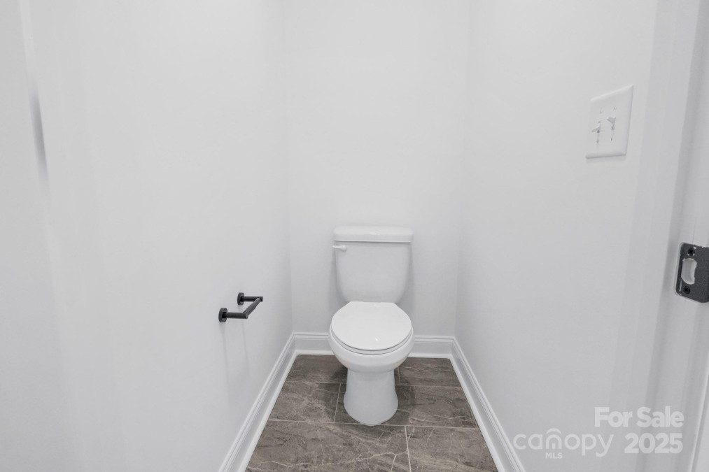 3030 Swallowtail Ln Kannapolis, NC 28083