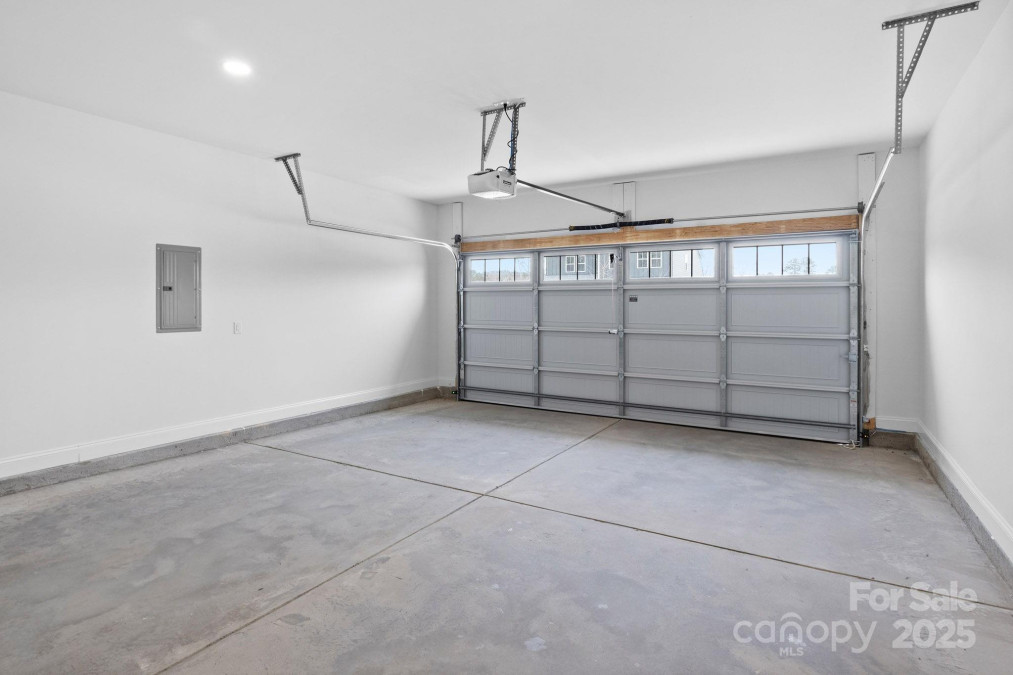 3030 Swallowtail Ln Kannapolis, NC 28083