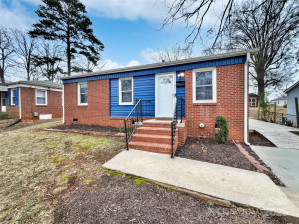 325 Oregon St Charlotte, NC 28208