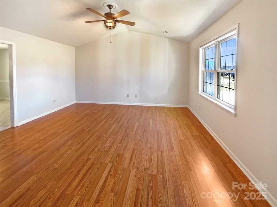 867 Meadow Hill Ct Lincolnton, NC 28092