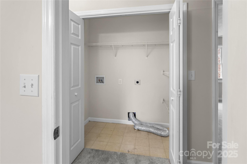 205 Davis Dr Morganton, NC 28655
