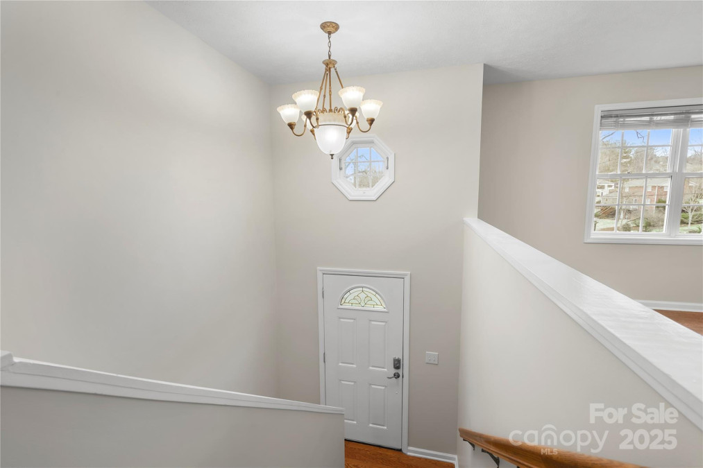 205 Davis Dr Morganton, NC 28655