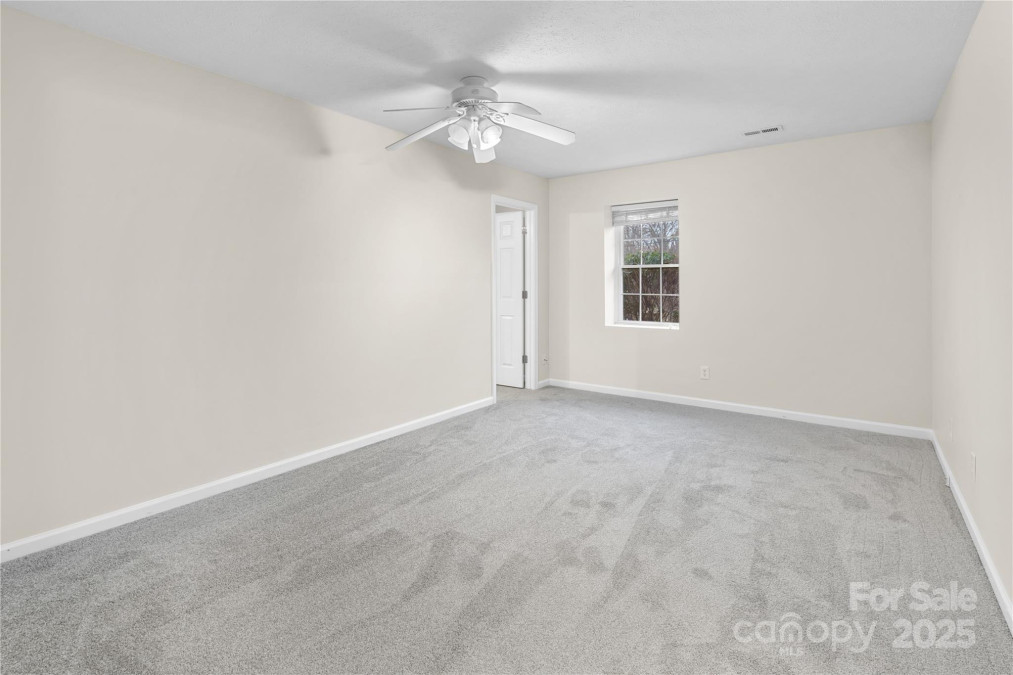 205 Davis Dr Morganton, NC 28655