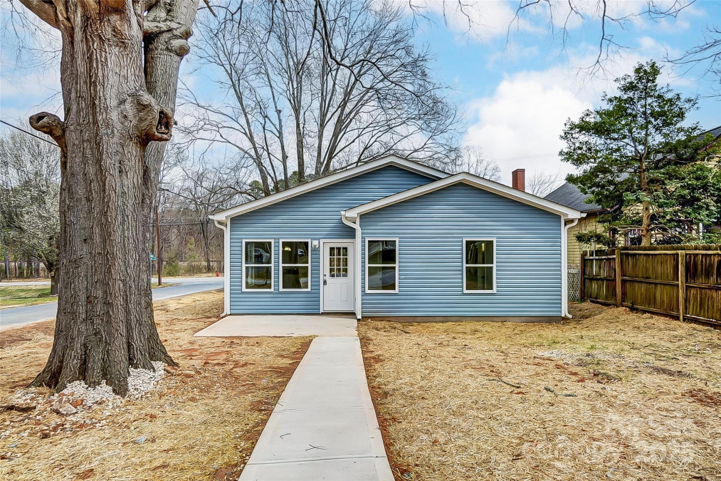 2313 Main St Kannapolis, NC 28081