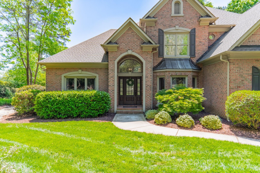 13358 Bally Bunnion Way Davidson, NC 28036