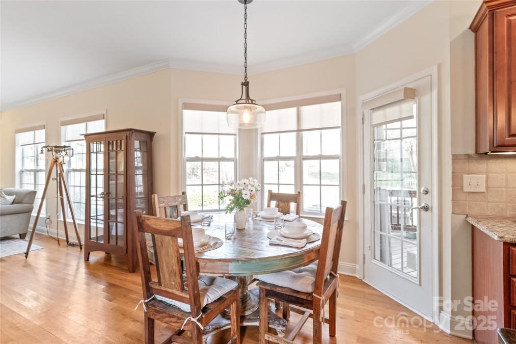 6141 Abergele Ln Matthews, NC 28104
