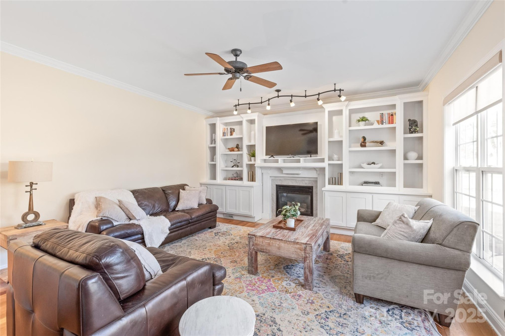 6141 Abergele Ln Matthews, NC 28104