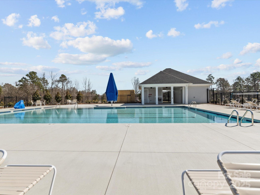 5056 Blue Serenity Ct Denver, NC 28037