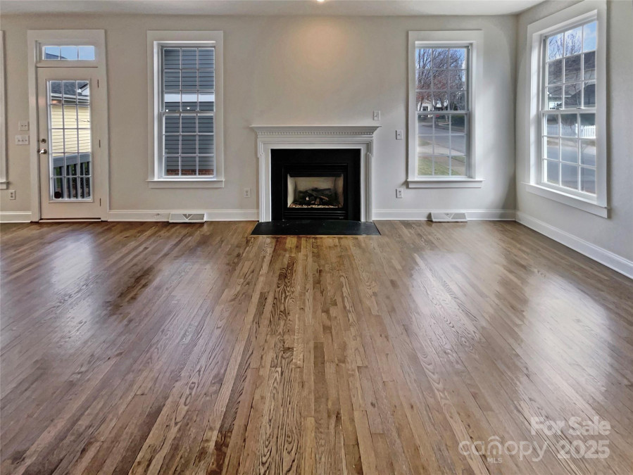 15604 Waterfront Dr Huntersville, NC 28078