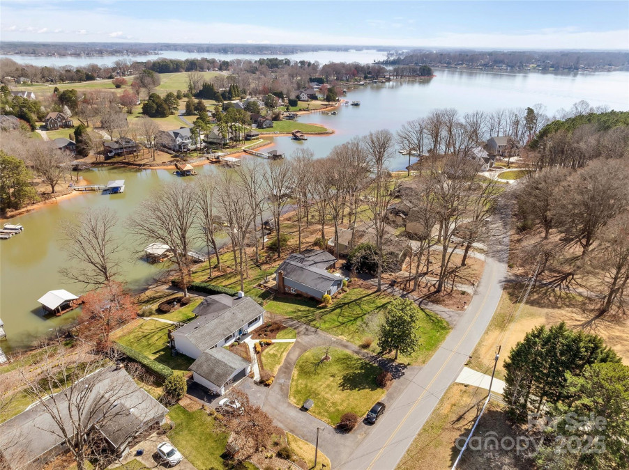 5064 Lynwood Rd Sherrills Ford, NC 28673