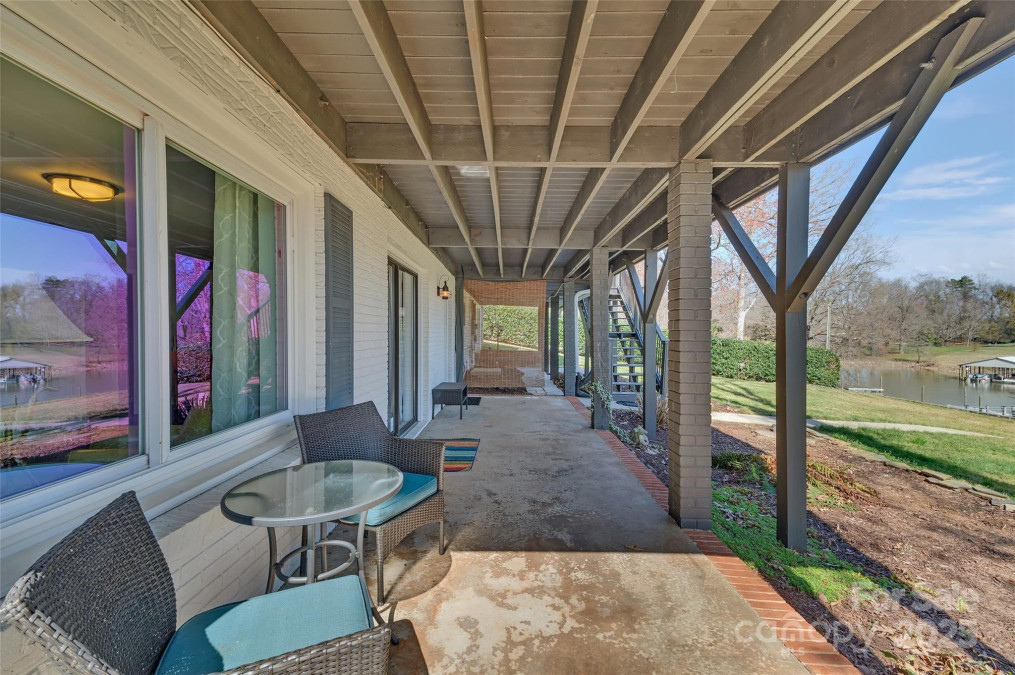 5064 Lynwood Rd Sherrills Ford, NC 28673