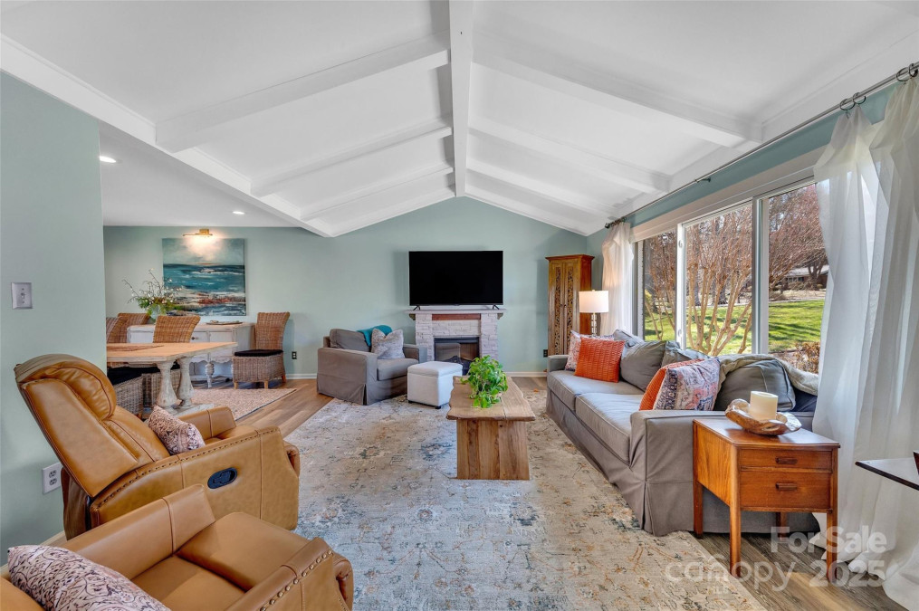 5064 Lynwood Rd Sherrills Ford, NC 28673