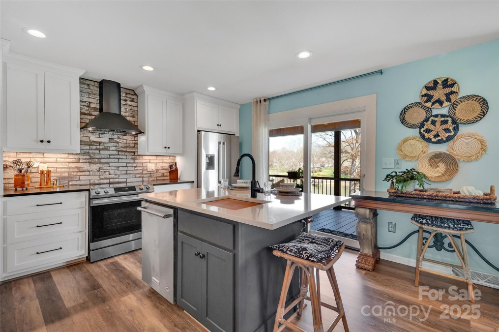 5064 Lynwood Rd Sherrills Ford, NC 28673