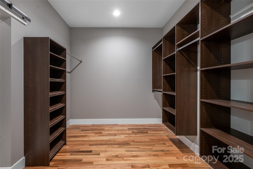 82 Arrowood Rd Weaverville, NC 28787