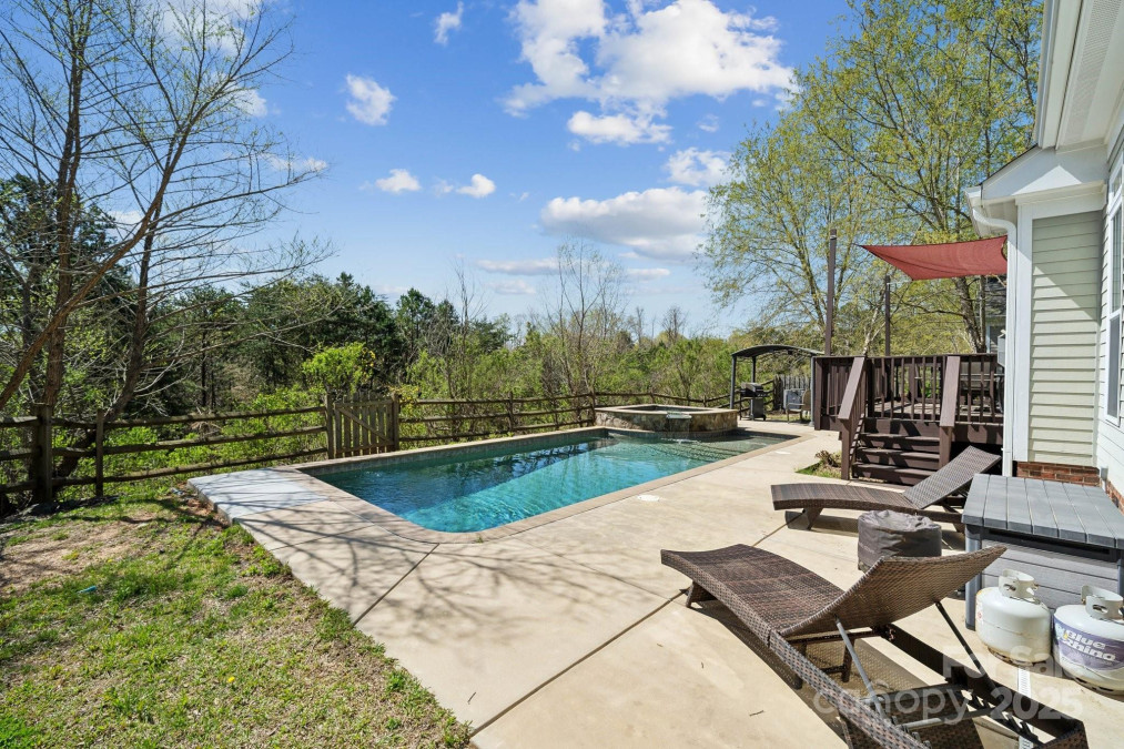 369 Shoreline Pw Tega Cay, SC 29708