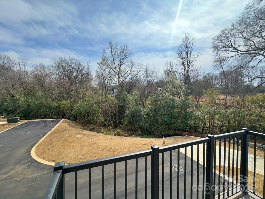 2043 Clarksdale St Charlotte, NC 28206