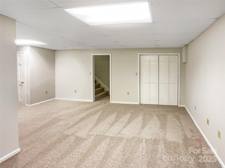 1420 Hickory Nut Ln Lincolnton, NC 28092