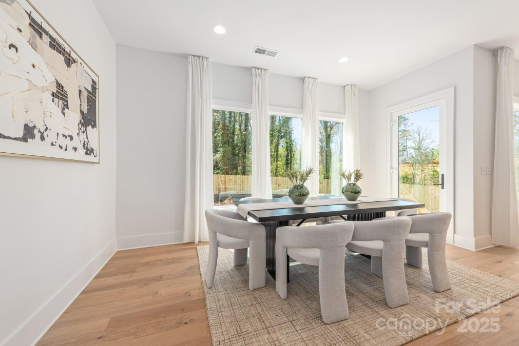 3953 Plainview Rd Charlotte, NC 28208
