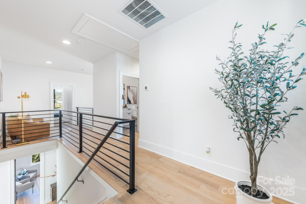 3953 Plainview Rd Charlotte, NC 28208