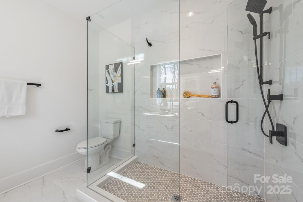 3953 Plainview Rd Charlotte, NC 28208